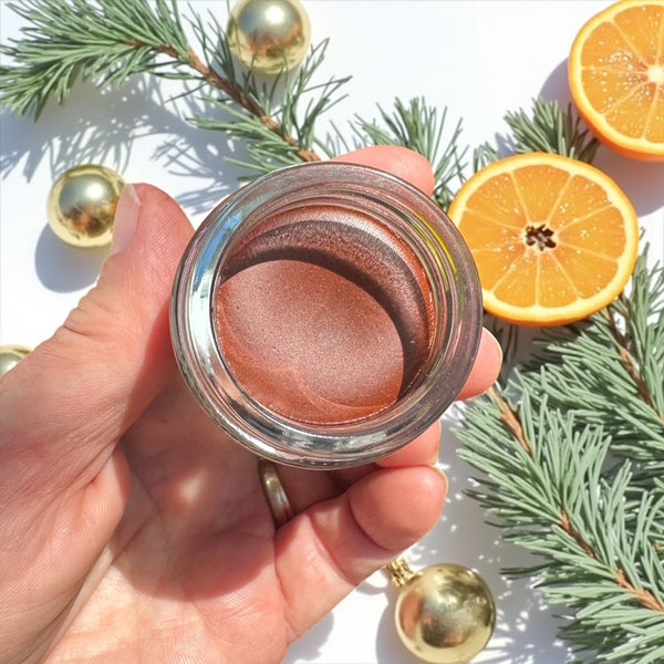 Chestnut bronze tinted creamy and conditioning lip balm enriched with raw honey and beeswax - hydrating formula for dry, mature lips affected by hormonal changes.